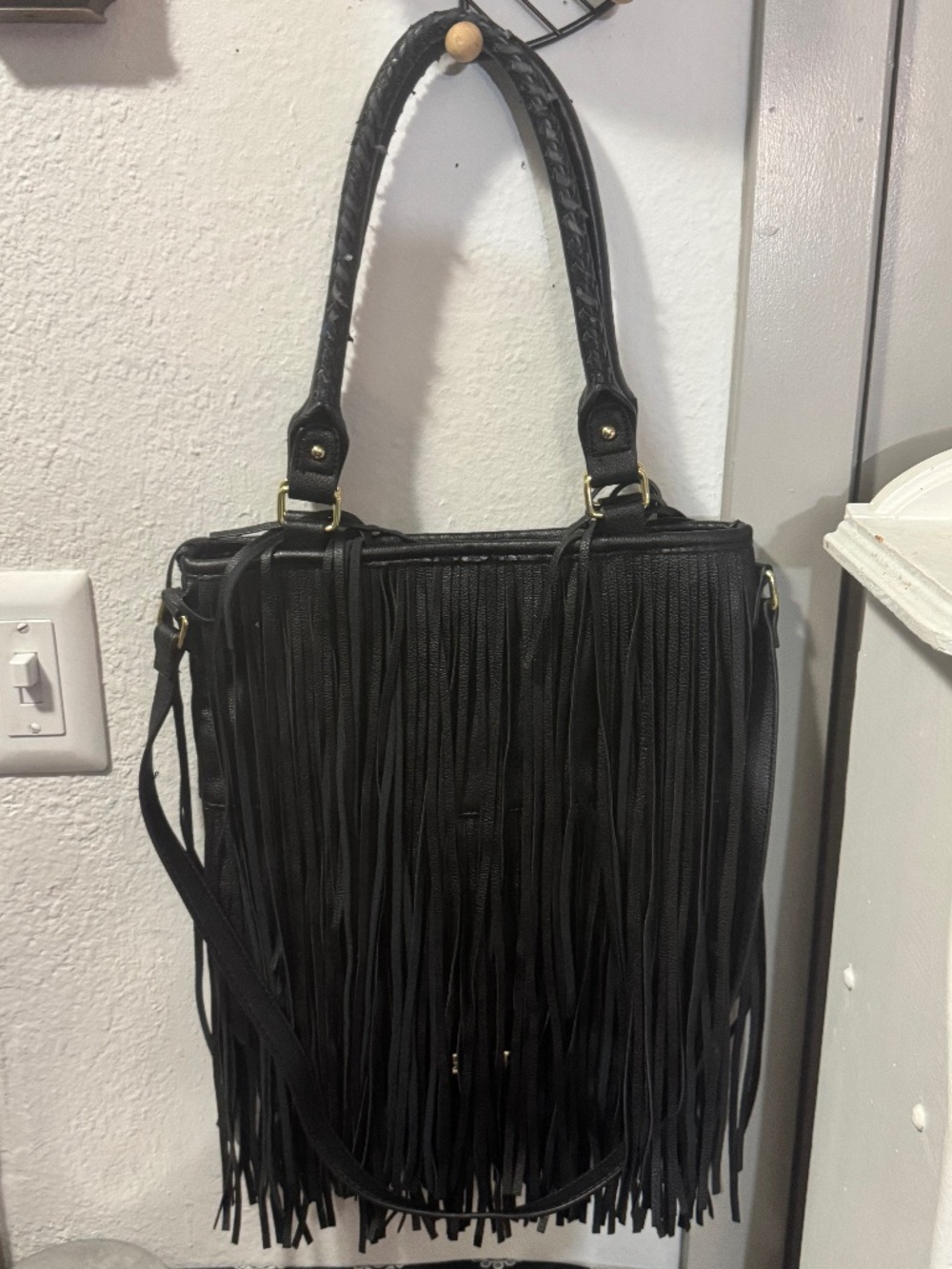 Steve Madden black fringe tote bag - Picture 1 of 7